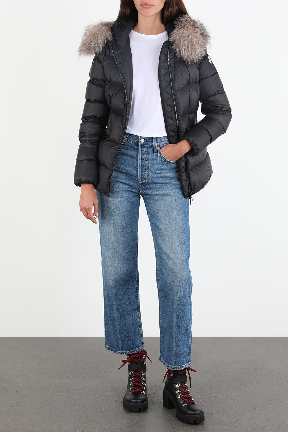 מעיל פאפר עם קפוצ'ון פרוותי בגוון שחור